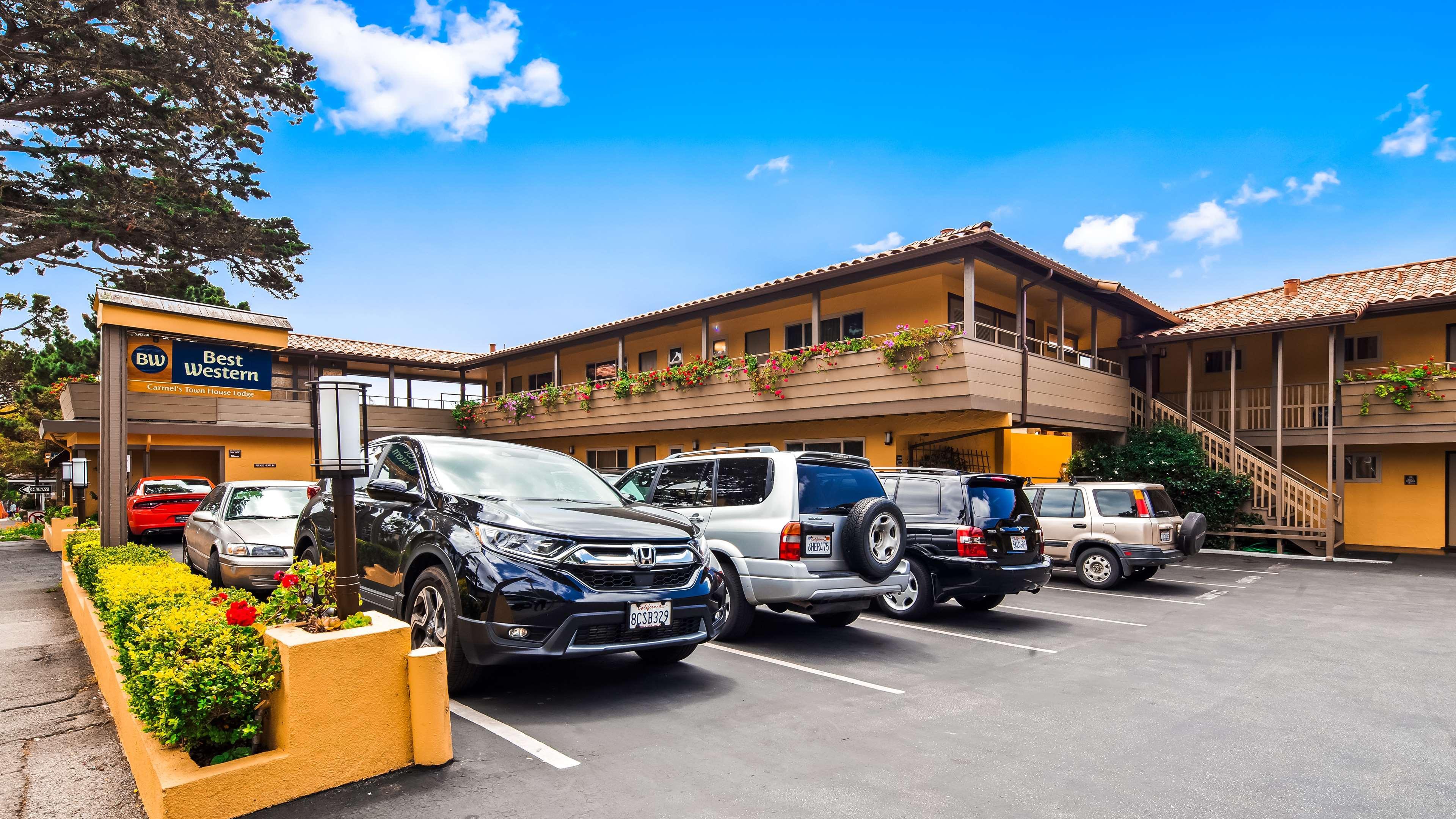 Best Western Carmel'S Town House Lodge Bagian luar foto