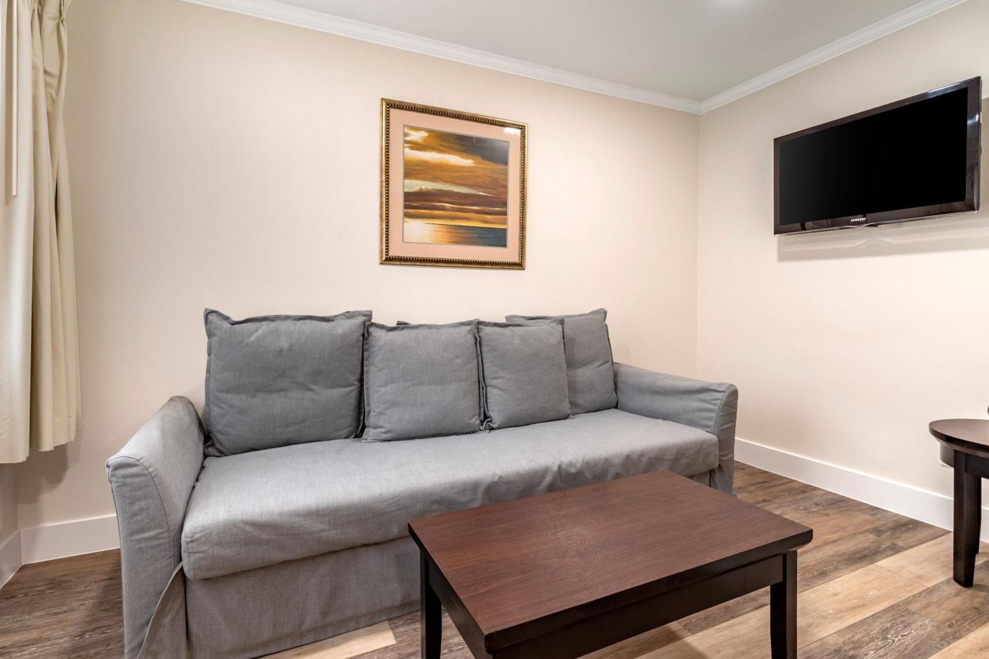 Best Western Carmel'S Town House Lodge Bagian luar foto