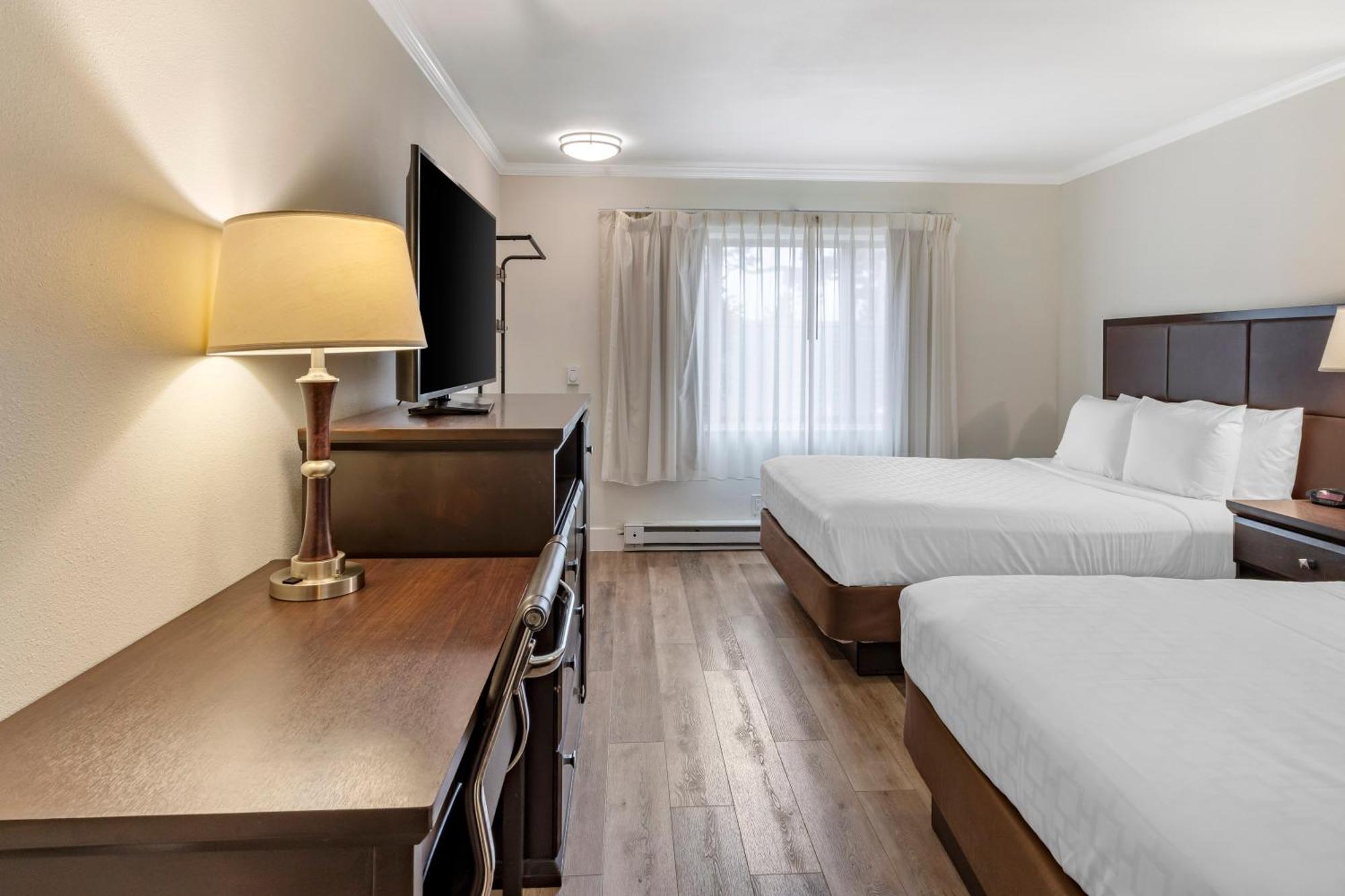 Best Western Carmel'S Town House Lodge Bagian luar foto