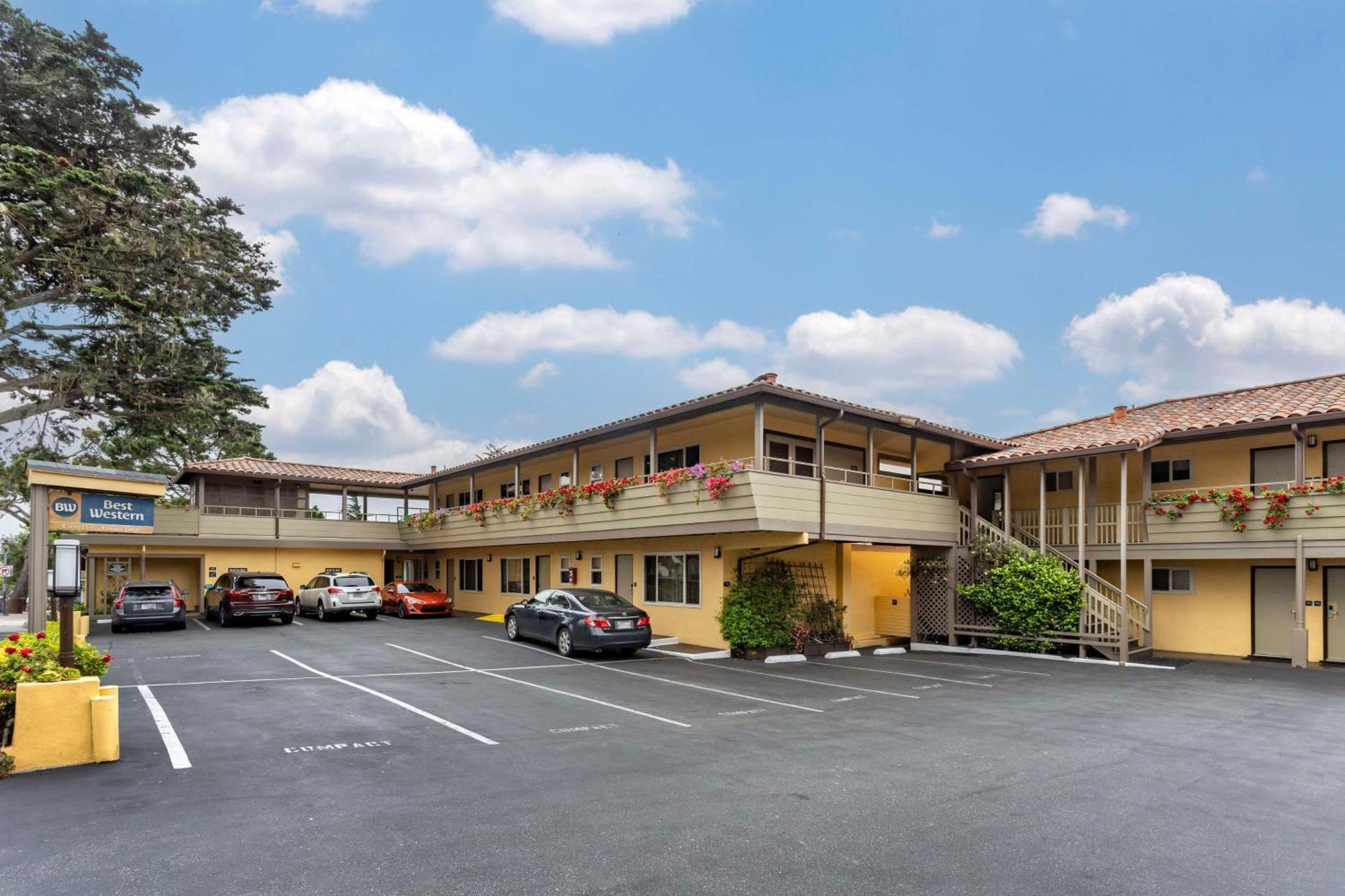 Best Western Carmel'S Town House Lodge Bagian luar foto